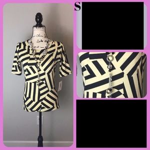 Lularoe Fitted Gigi Top NWT   *Bundle and Save*